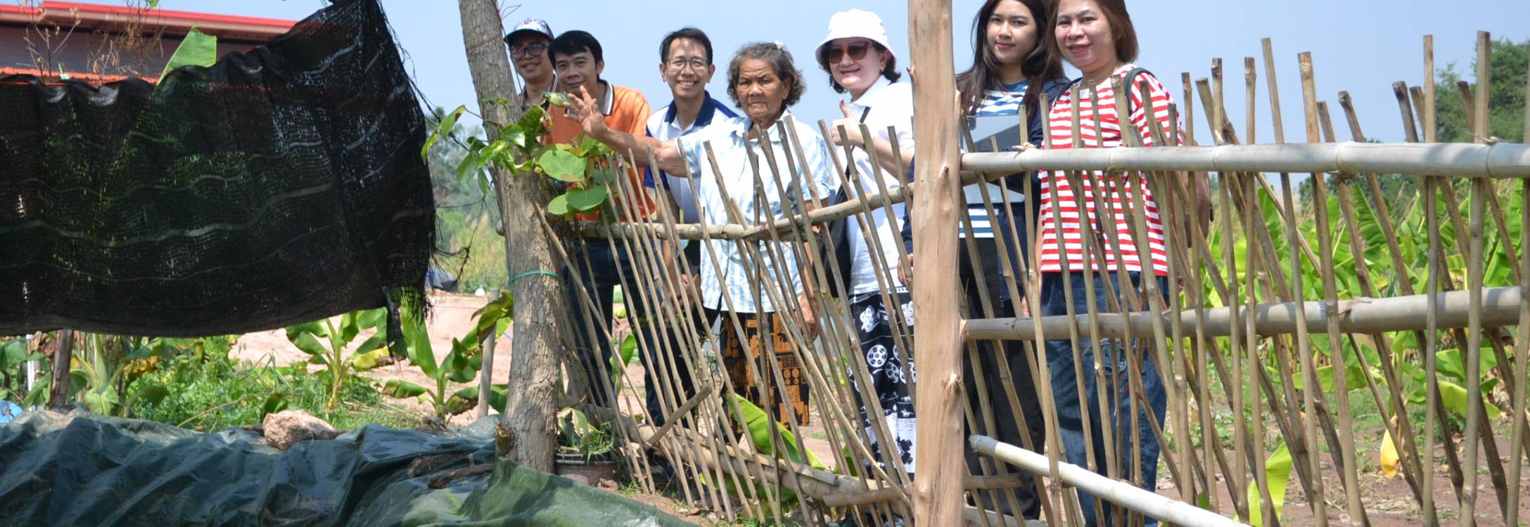 ลงพื้นที่เพื่อวิเคราะห์ศักยภาพพื้นที่เพื่อพัฒนาเป็นศูนย์การเรียนรู้ ภายใต้โครงการศูนย์การเรียนรู้ เพื่อการพัฒนาการบริหารจัดการทรัพยากรชุมชนอย่างยั่งยืน